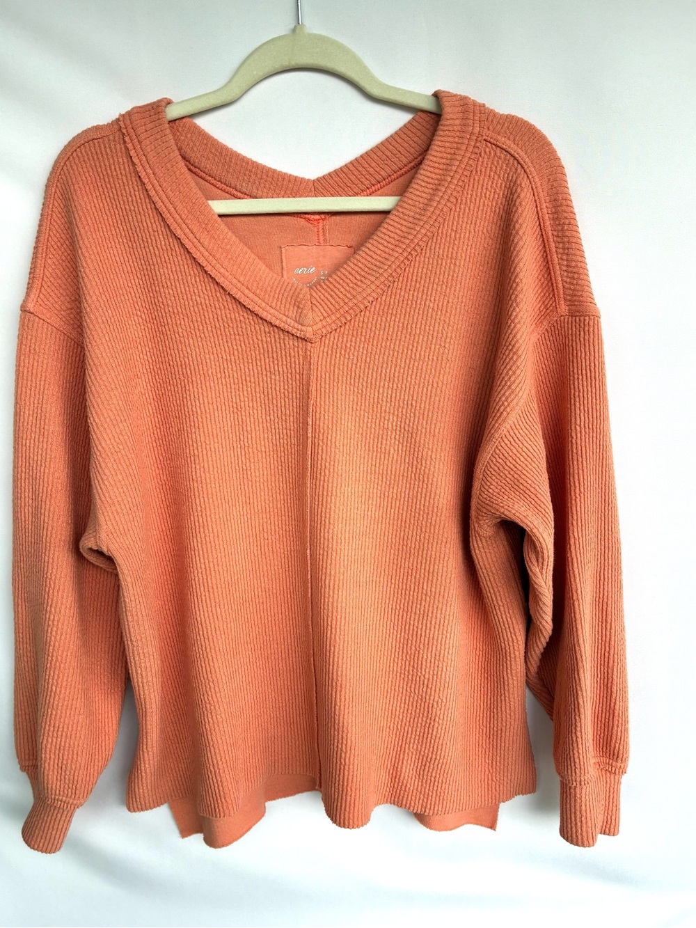 Aerie Oversized Waffle Knit V-Neck Sweater Pullover Size Small